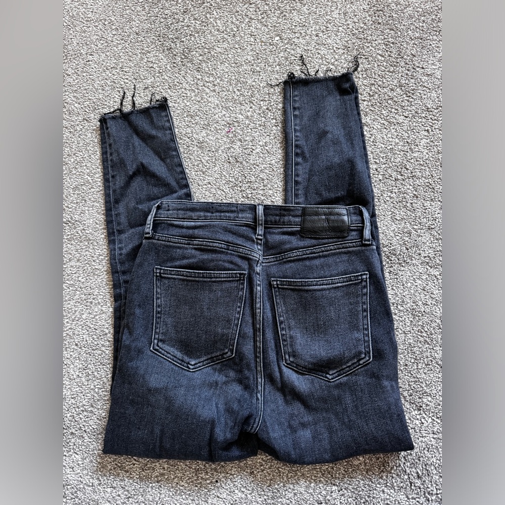 ARITZIA DENIM FORUM Lola High Rise Skinny Jeans 26L Black Rinsed Frayed Hem 25W - Picture 7 of 11